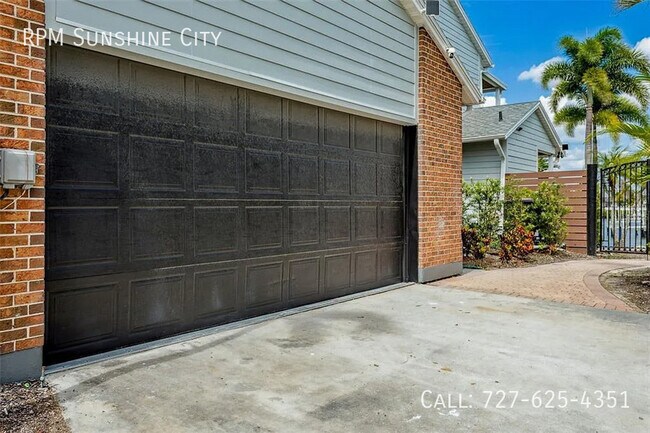 Building Photo - 769 Kingston Ct