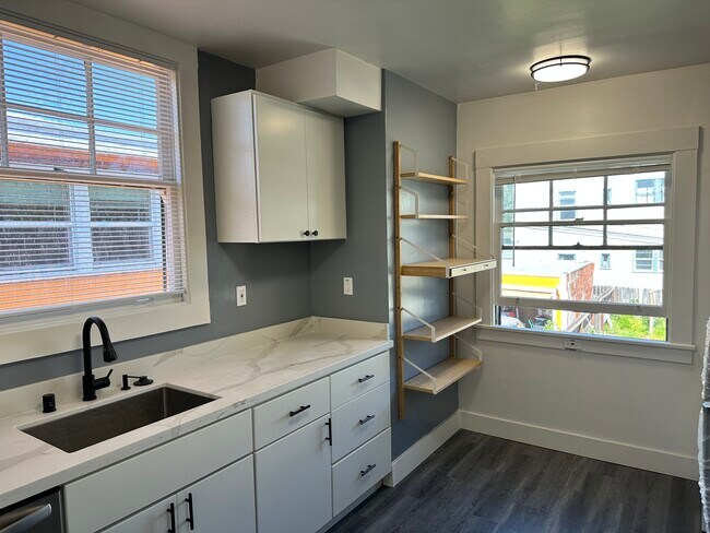 Building Photo - 778 61st St