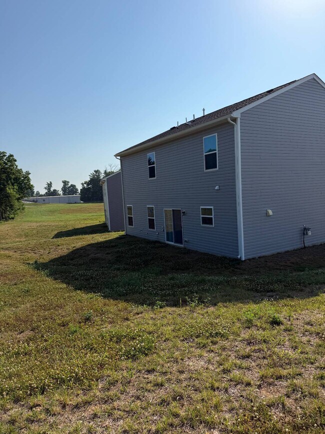 Building Photo - 154 Scoter Rd