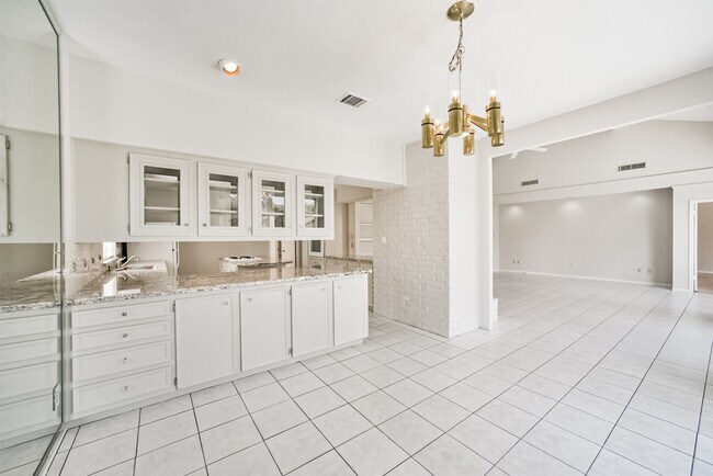 Building Photo - 11826 Cedar Pass Dr