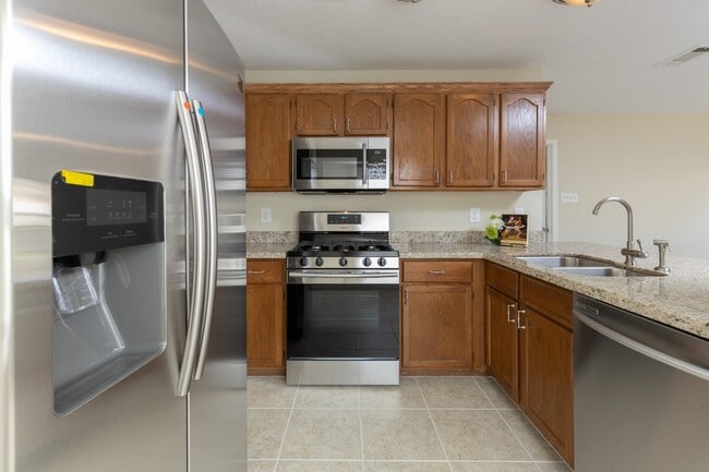 Building Photo - 3422 Keygate Dr