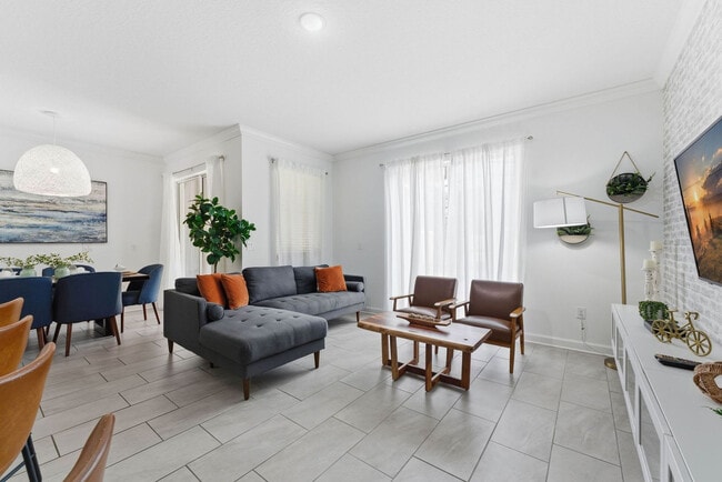 Building Photo - 4224 Paragraph Dr