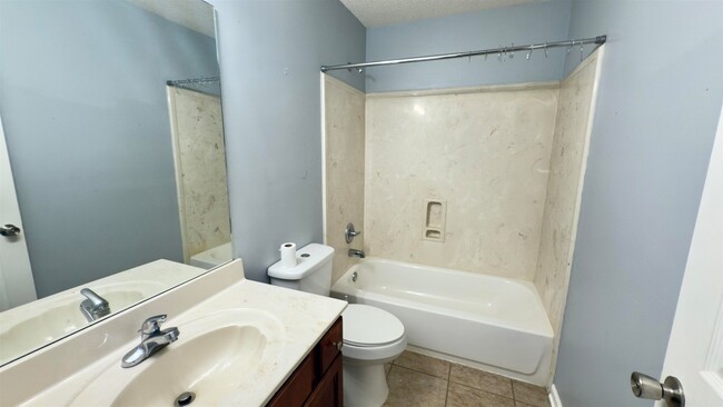 Building Photo - 4597 Oakden Ln.
