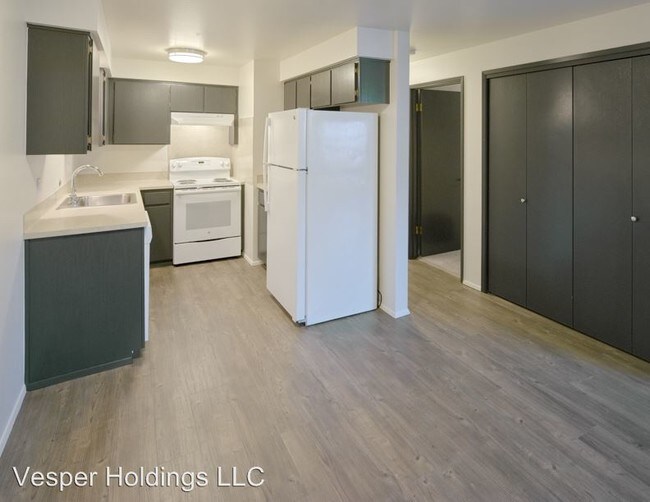 Building Photo - 4807 Vesper Dr
