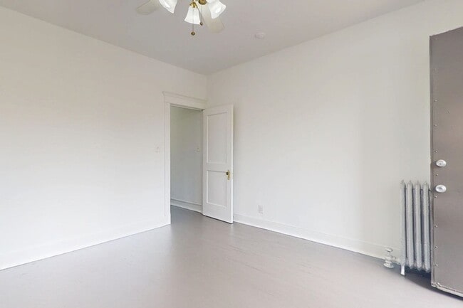 Floorplan - 918 E. Hyde Park Boulevard