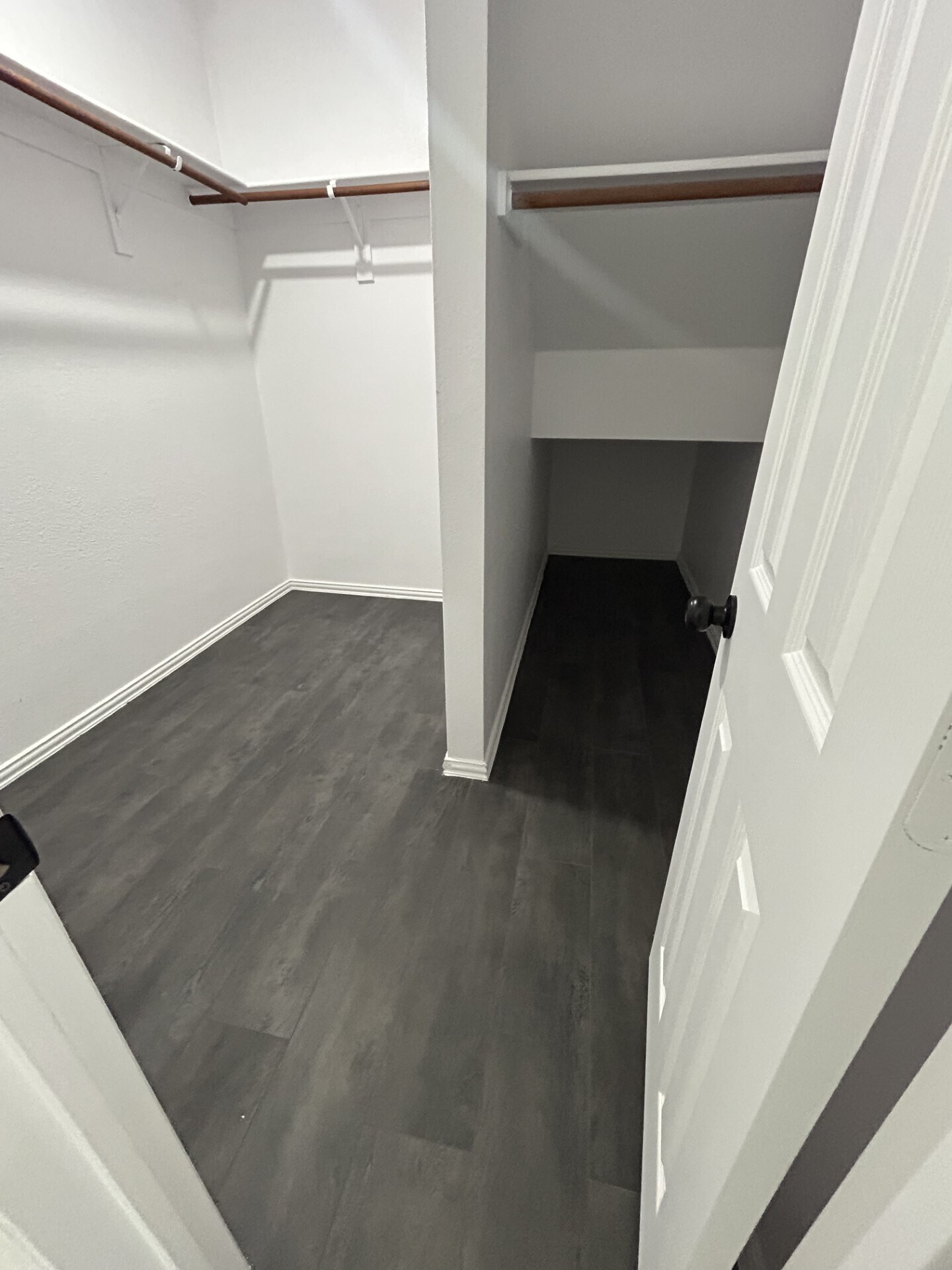 Building Photo - 412 Cypress Hill Dr