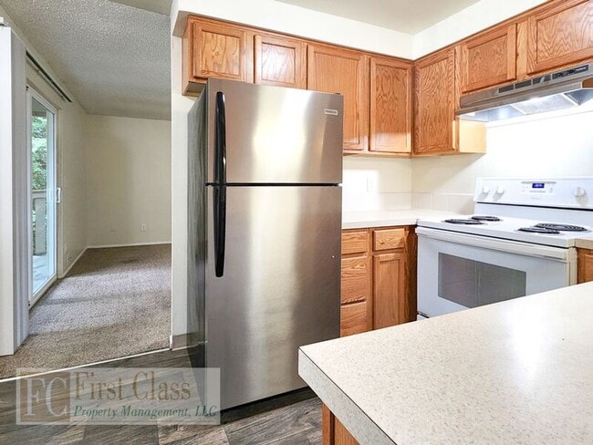 Building Photo - 10058 SW Garrett St