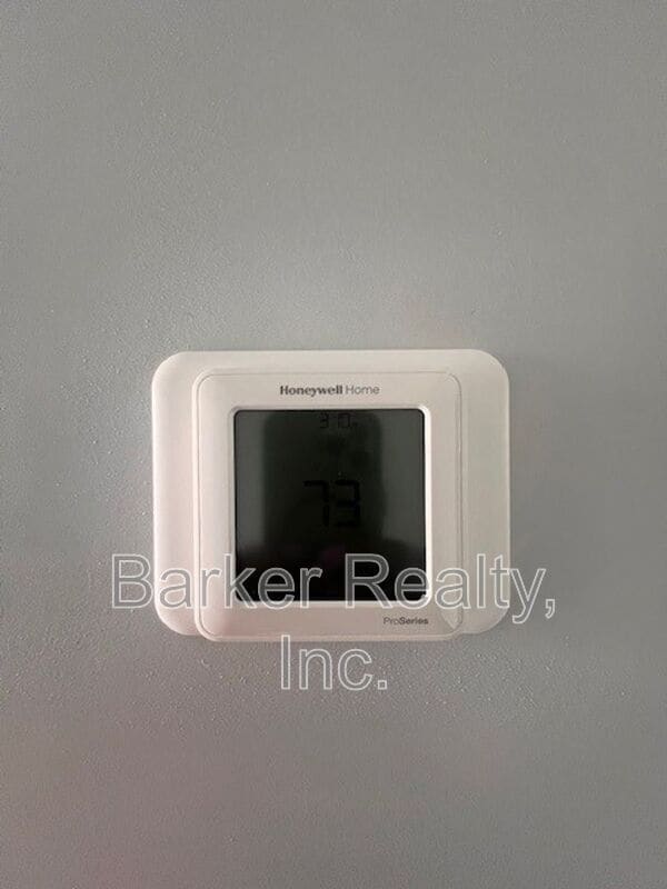 Building Photo - 1602 Pender St