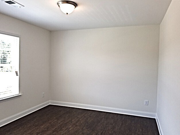 Building Photo - 3483 Shady Cove Ct