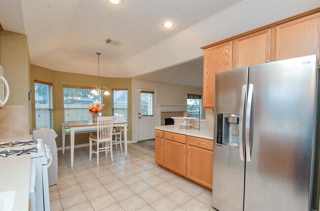 Building Photo - 20203 Goss Hollow Ln