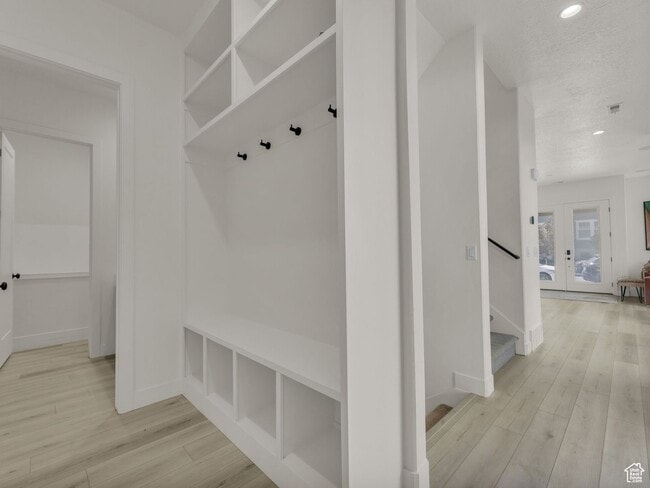 Building Photo - Amazing Executive Home Now Available!