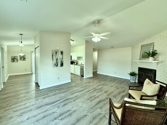 Building Photo - Updated & Ready NOW! Adorable 3-Bedroom Ranch 4 Miles to Dam Neck Base & Oceana - HUGE Fenced Bac...