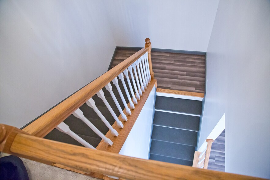 Building Photo - 1460 Blue Course Dr