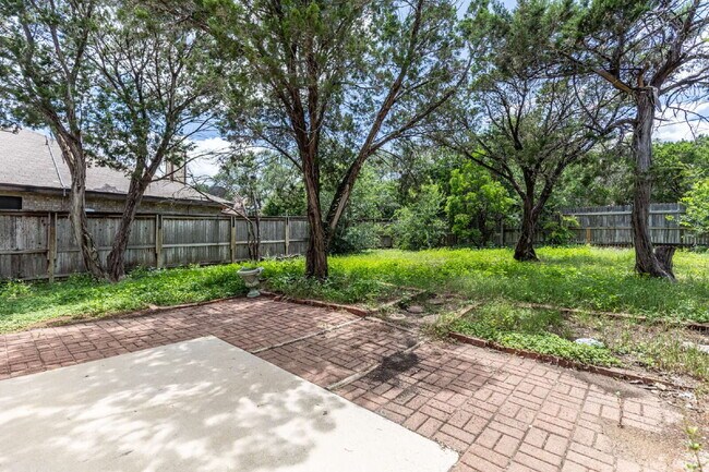 Building Photo - 14215 Spotted Cedar