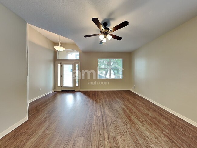 Building Photo - 6626 Rock Bridge Ln