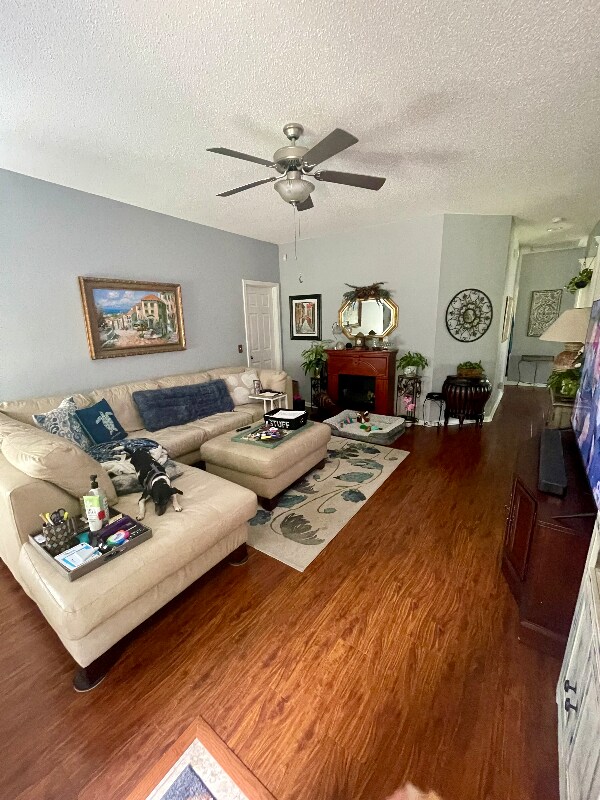 Building Photo - 214 Foxbury Square