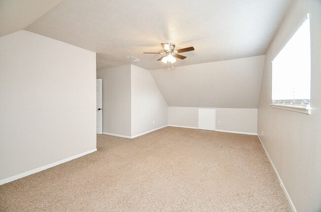 Building Photo - 2407 Sugar Mill Dr