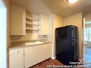 Building Photo - 103 Harwood Dr