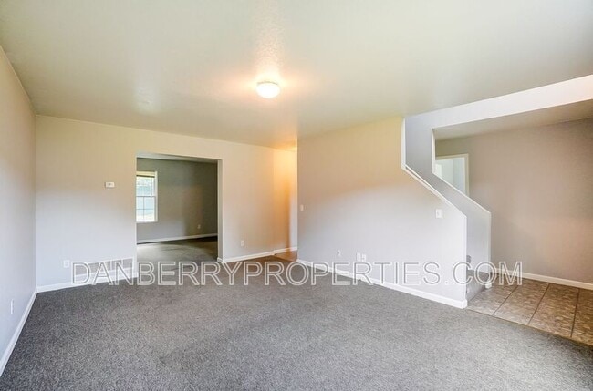 Building Photo - 4211 S Terrace View St