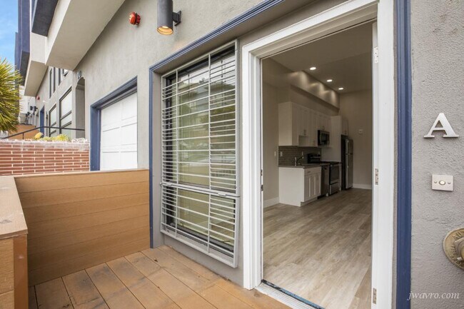 Building Photo - 70 Terra Vista Ave