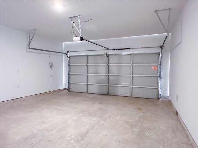Building Photo - 28606 Bluebonnet Grotto Dr