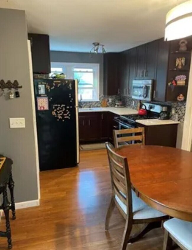 Building Photo - 11 Avenue A