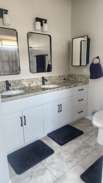 primary ensuite bathroom - 1874 Kaahele Pl