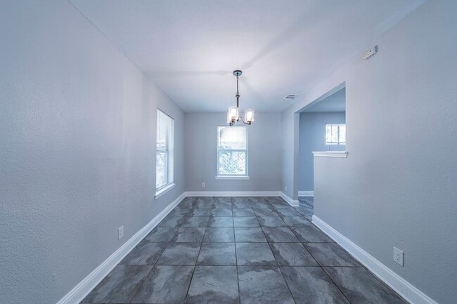 Building Photo - Beautiful home in Fort Worth!