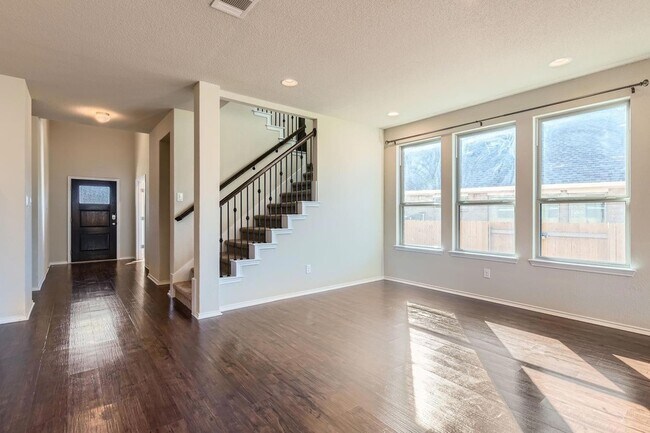 Building Photo - 3264 Pablo Cir