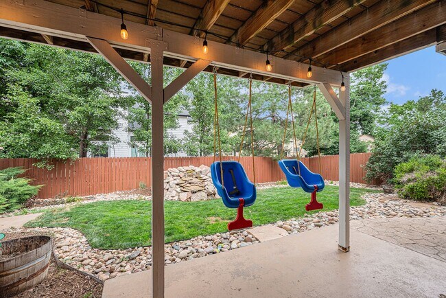 Building Photo - Beautiful West Arvada Home Available Septe...