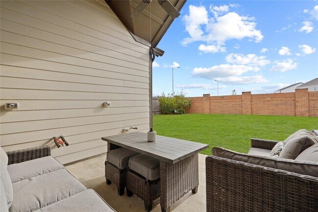 Building Photo - 31819 Harmony Heights Ln