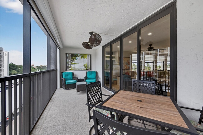 Building Photo - 1629 Riverview Rd