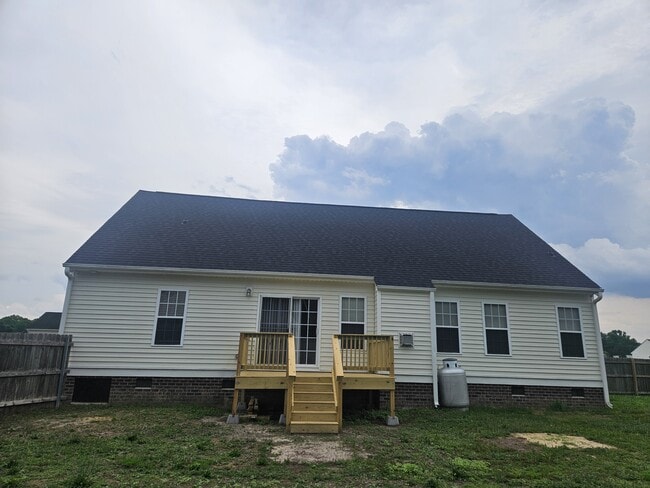 Building Photo - 203 Towbridge Ln