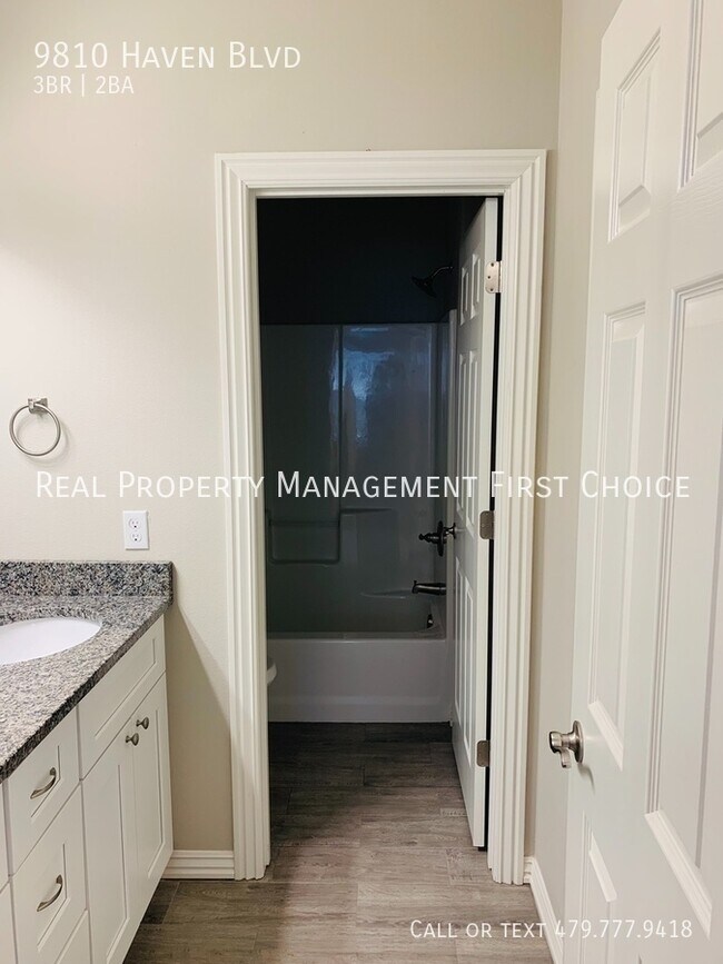 Building Photo - 3 BED DUPLEX IN CHAFFEE CROSSING