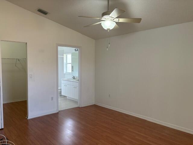 Building Photo - 304 SW North Shore Blvd