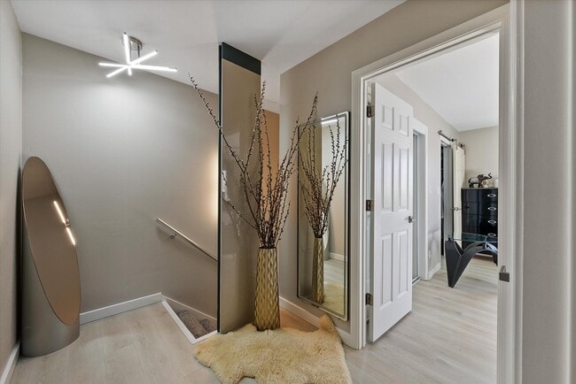 Building Photo - N20W5343 Pierce Ct