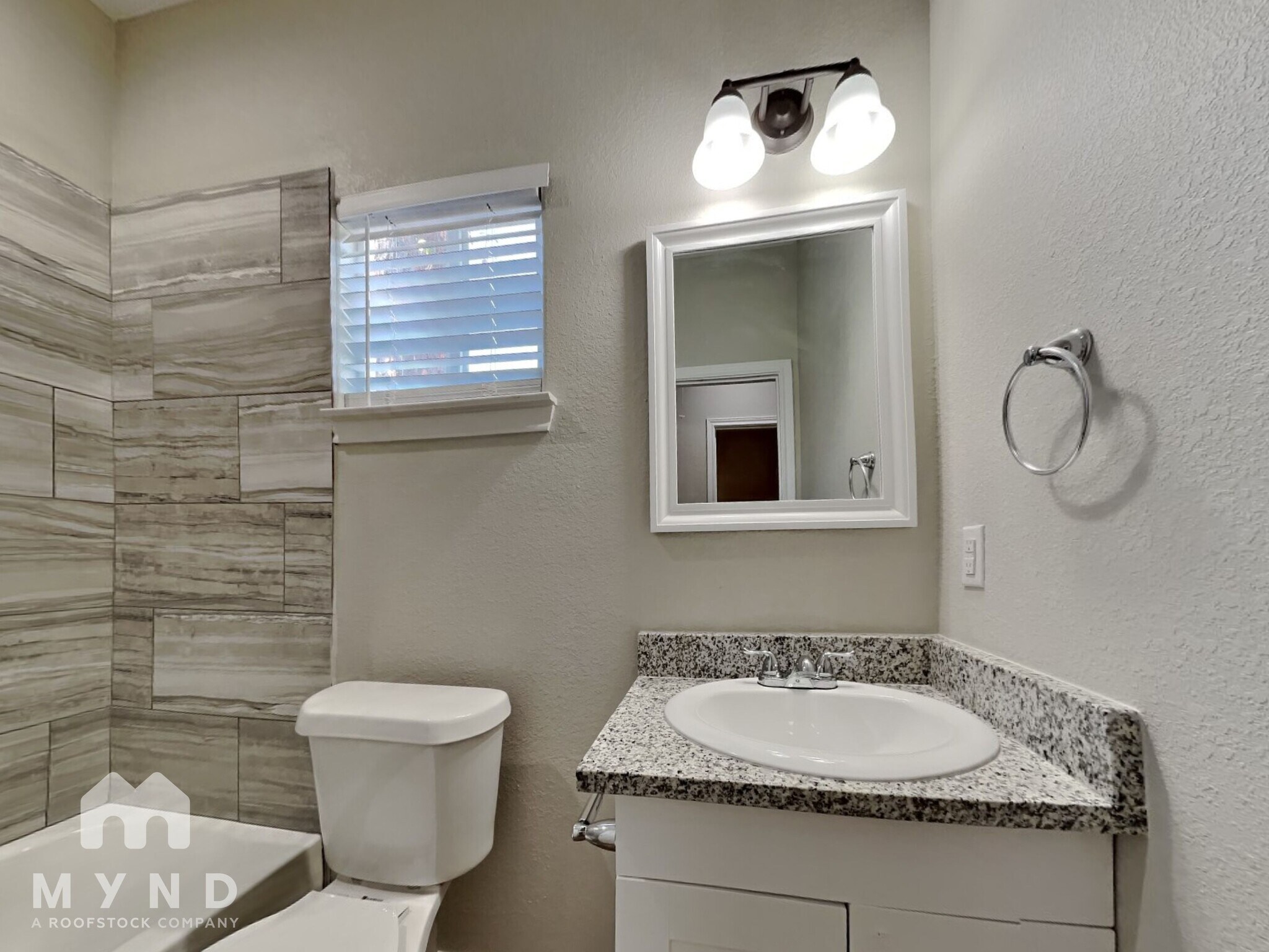 Building Photo - 16871 W Juneau St