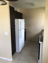 Building Photo - 805 Foresteria Dr