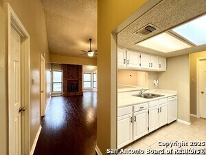 Building Photo - 4839 Brandeis St