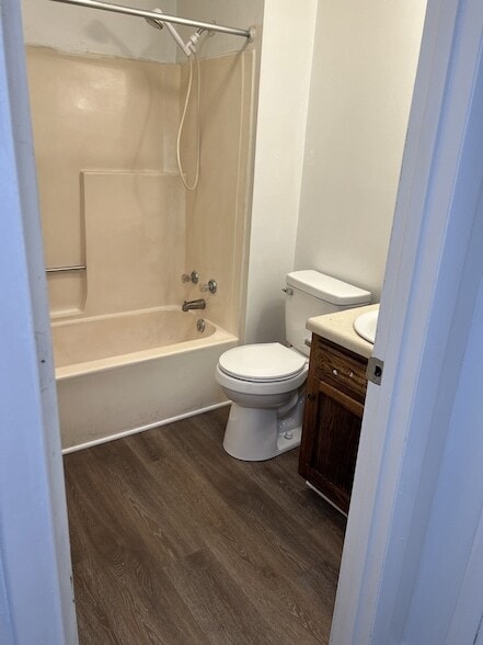 Building Photo - 113 Hillview Apt Dr