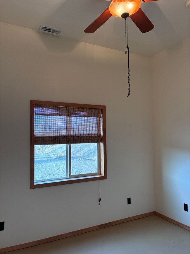 Building Photo - Peaceful Terrebonne Living Near Steelhead Falls, Unbelievable Views!