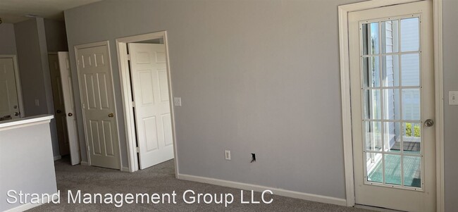 Building Photo - 1 br, 1 bath House - 1314 RIVER OAKS DR, u...