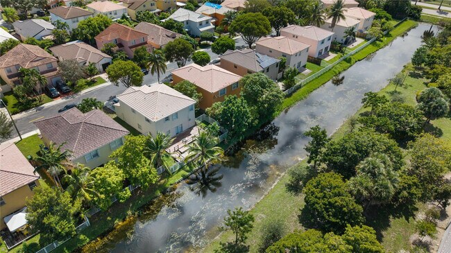 Building Photo - 1512 SW 106th Ave