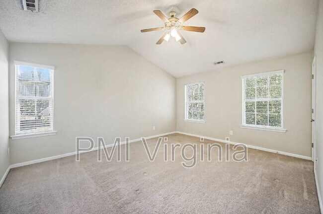 Building Photo - 1213 Ruxton Ct