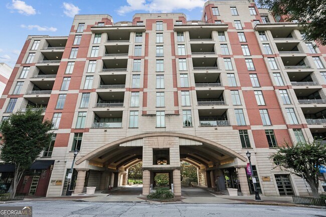 Primary Photo - 250 Park Ave W NW