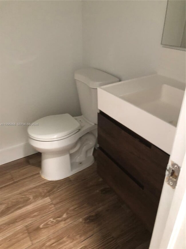 Building Photo - 8432 NW 107 Ct