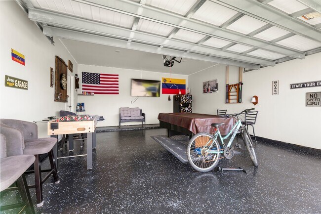 Building Photo - 14911 Spg Frst Ln