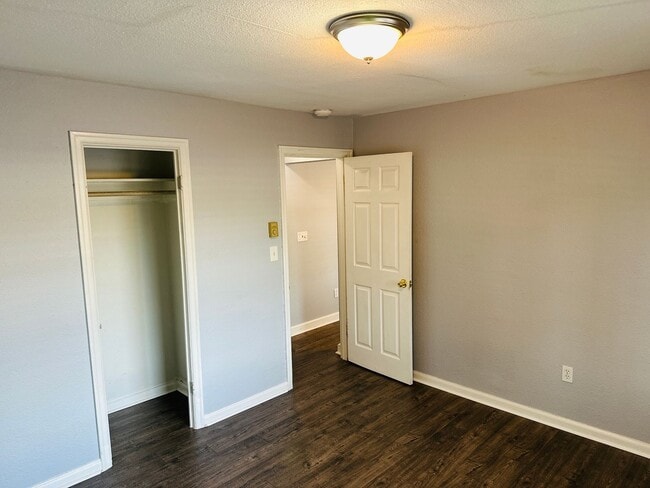 Building Photo - Charming Updated Home Centrally Located