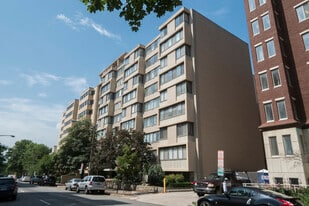 Building Photo - 522 21st St NW