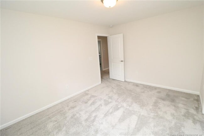 Building Photo - 2621 Impulsion Dr
